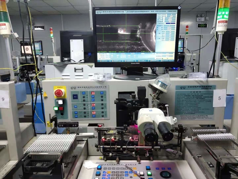 Demo Photoelectric Technology (Wuxi) Co., Ltd. üreticinin üretim hattı